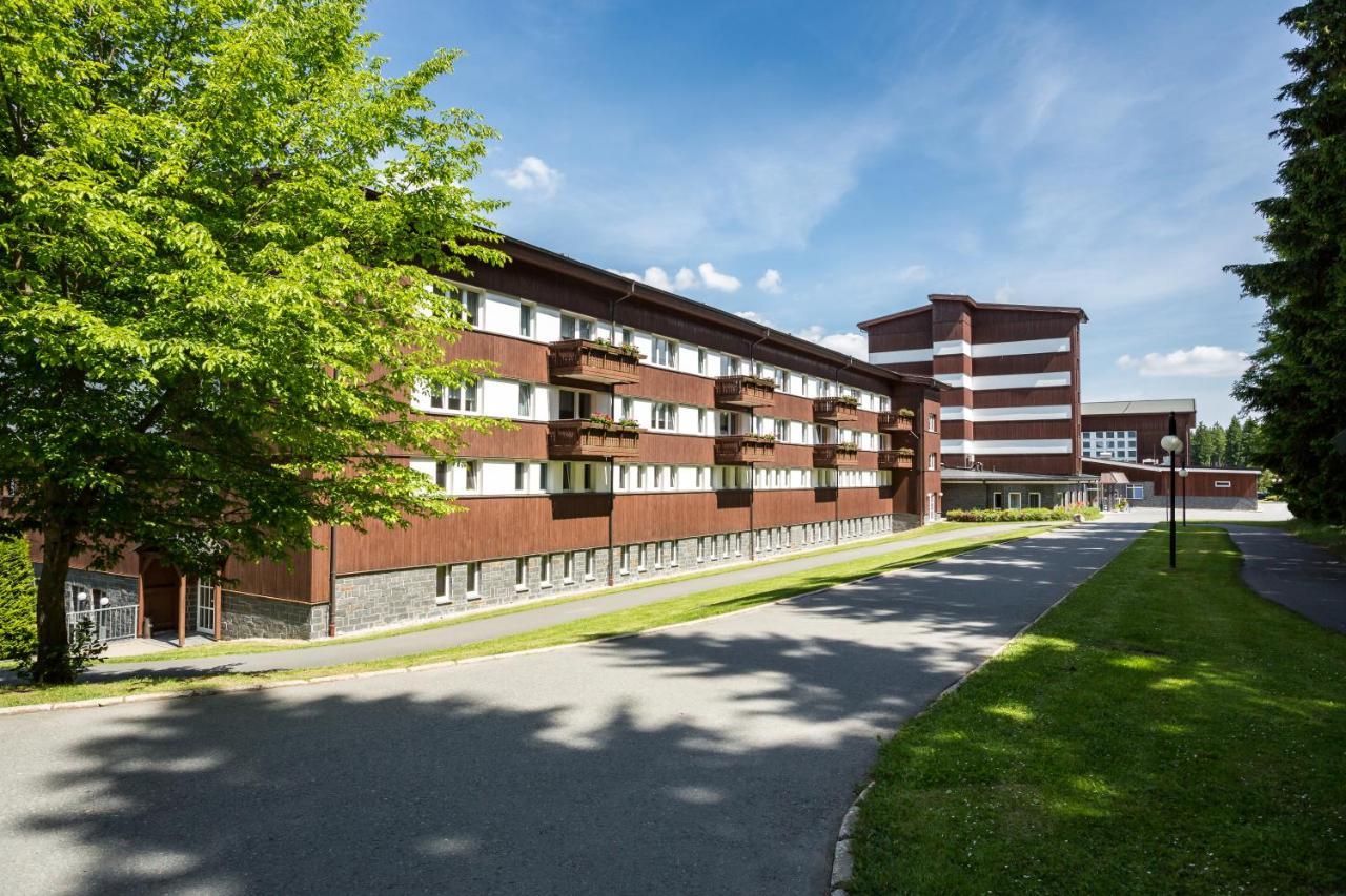 Sportpark Rabenberg Hotel Breitenbrunn  Buitenkant foto