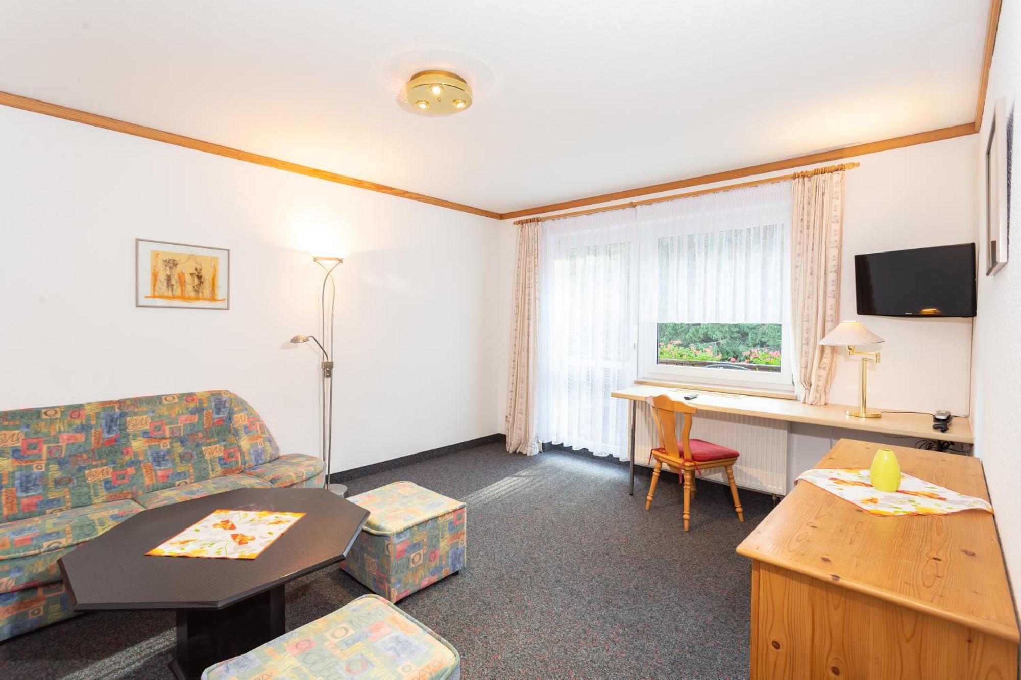 Sportpark Rabenberg Hotel Breitenbrunn  Buitenkant foto